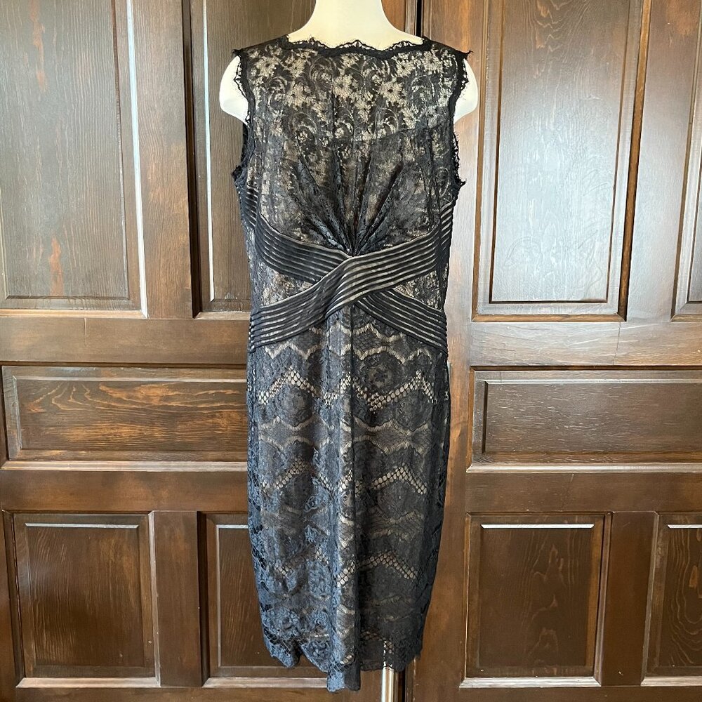 Tadashi Shoji Chantilly Lace Boatneck Black Sheath Dress Size 16 Style AEG779M
